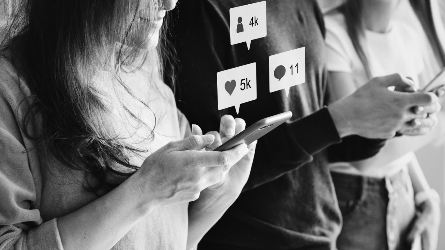 Can Changing Hashtags Reduce Visibility?